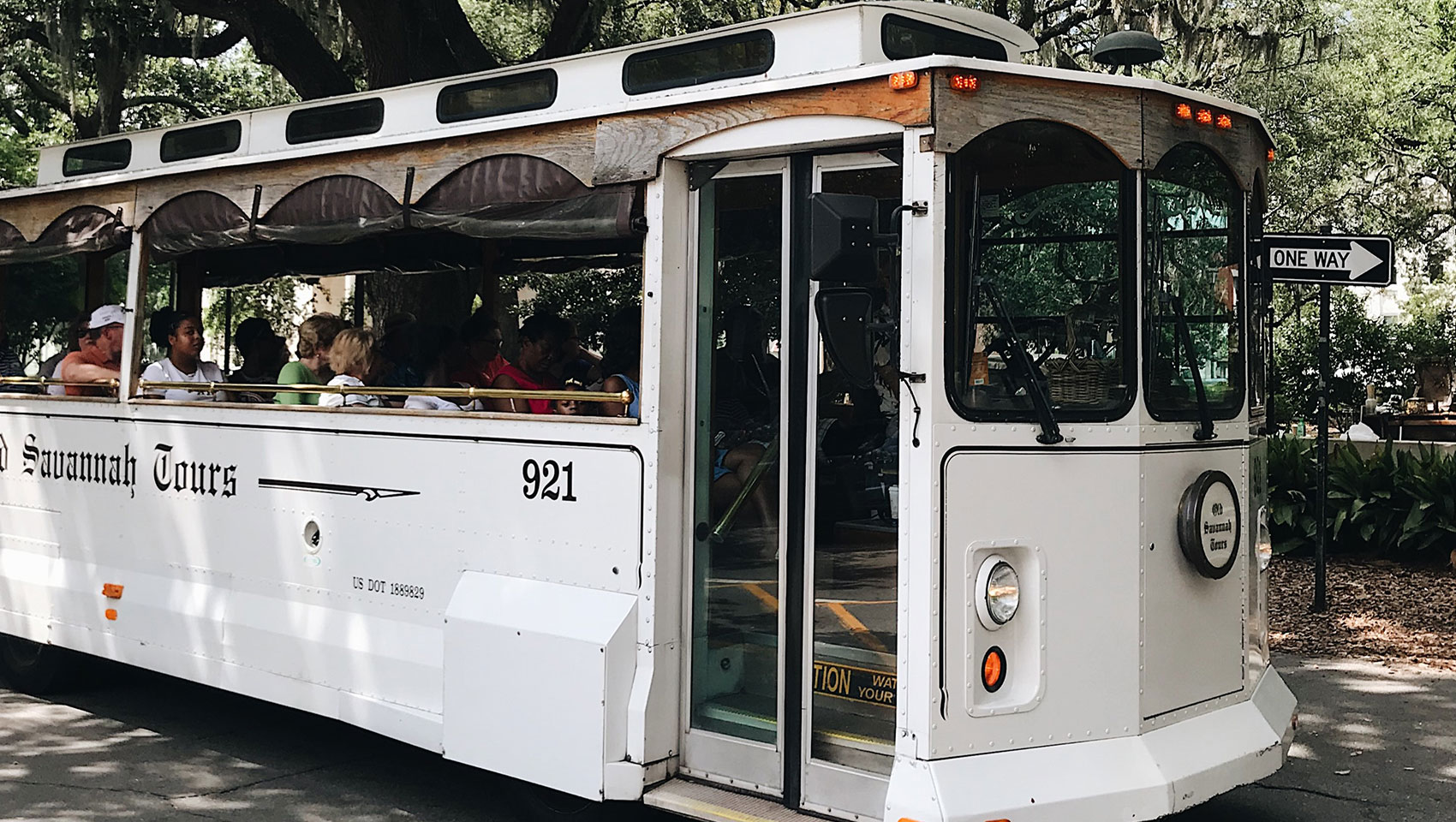 savannah tours shuttle