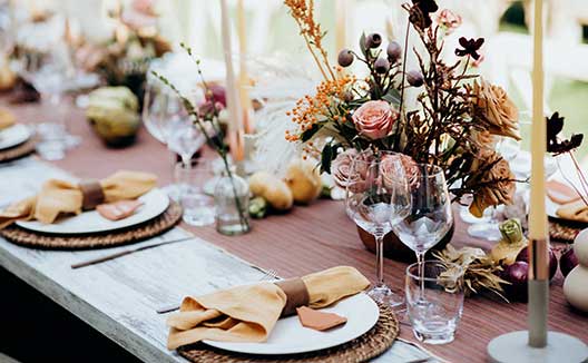 wedding table set-up